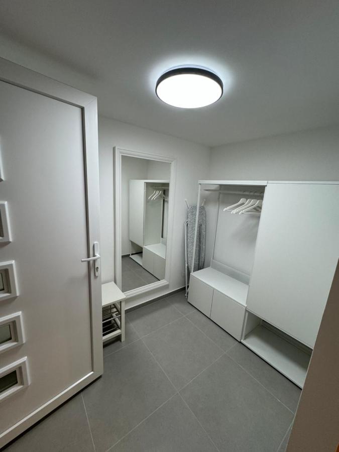 Downtown Double Room Deluxe With Joint Kitchen Budapest Esterno foto